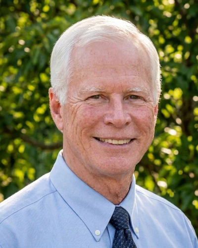 Bruce Roe portrait
